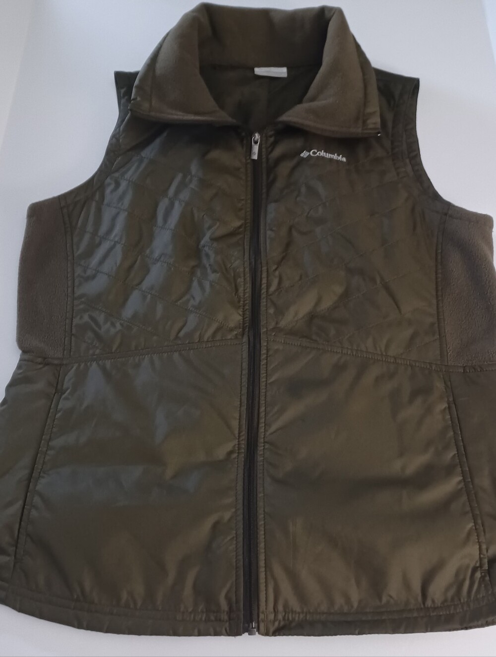 Columbia Olive Green Vest Sz L